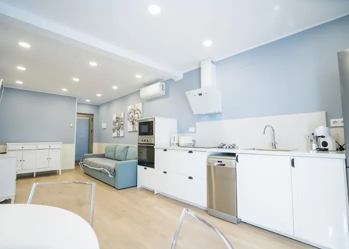 Casa Marlene Luxury Seafront Гуимар