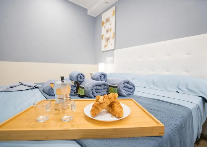 Casa Marlene Luxury Seafront Апартаменты *