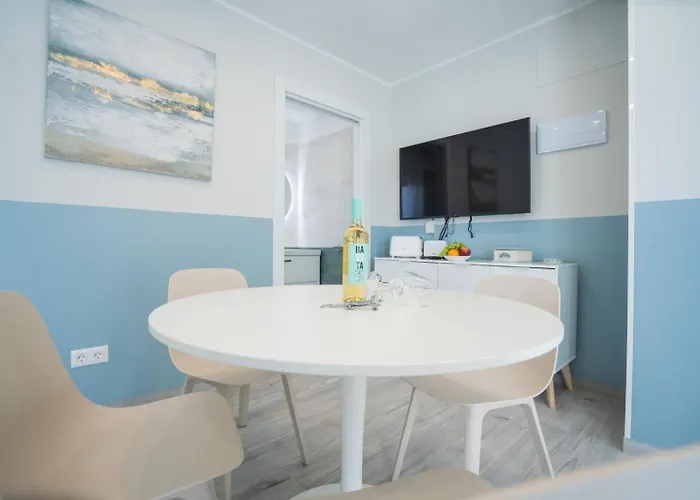 Casa Marlene Luxury Seafront *