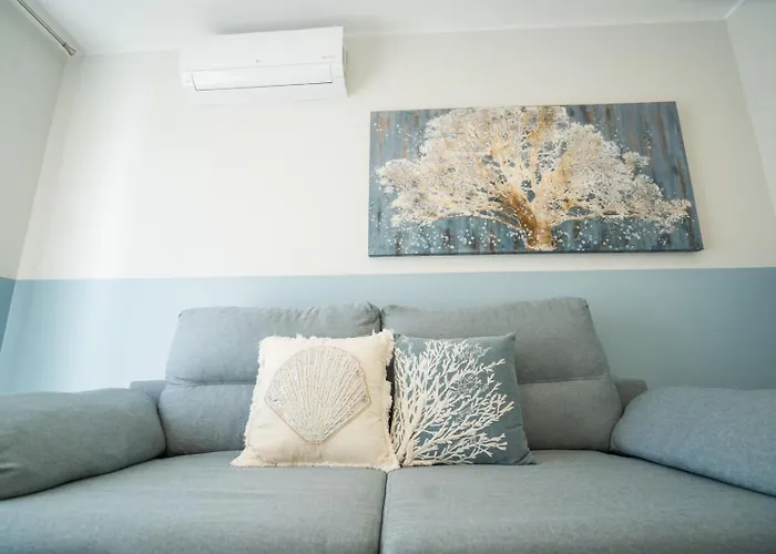 Casa Marlene Luxury Seafront Apartment